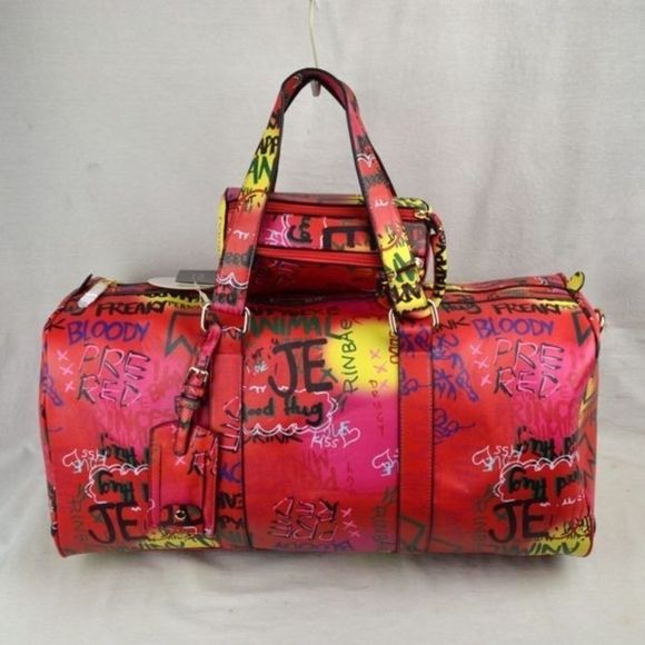 Graffiti Print 2N1 Duffle Overnight Bag - Picture 6 of 9